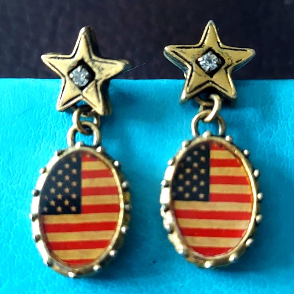 Maximal Art Flag Earrings